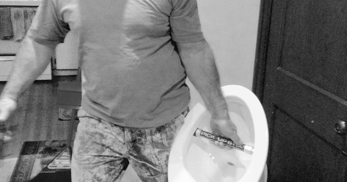 Pick Up Stix Toilet Tool, global initiative Indiegogo