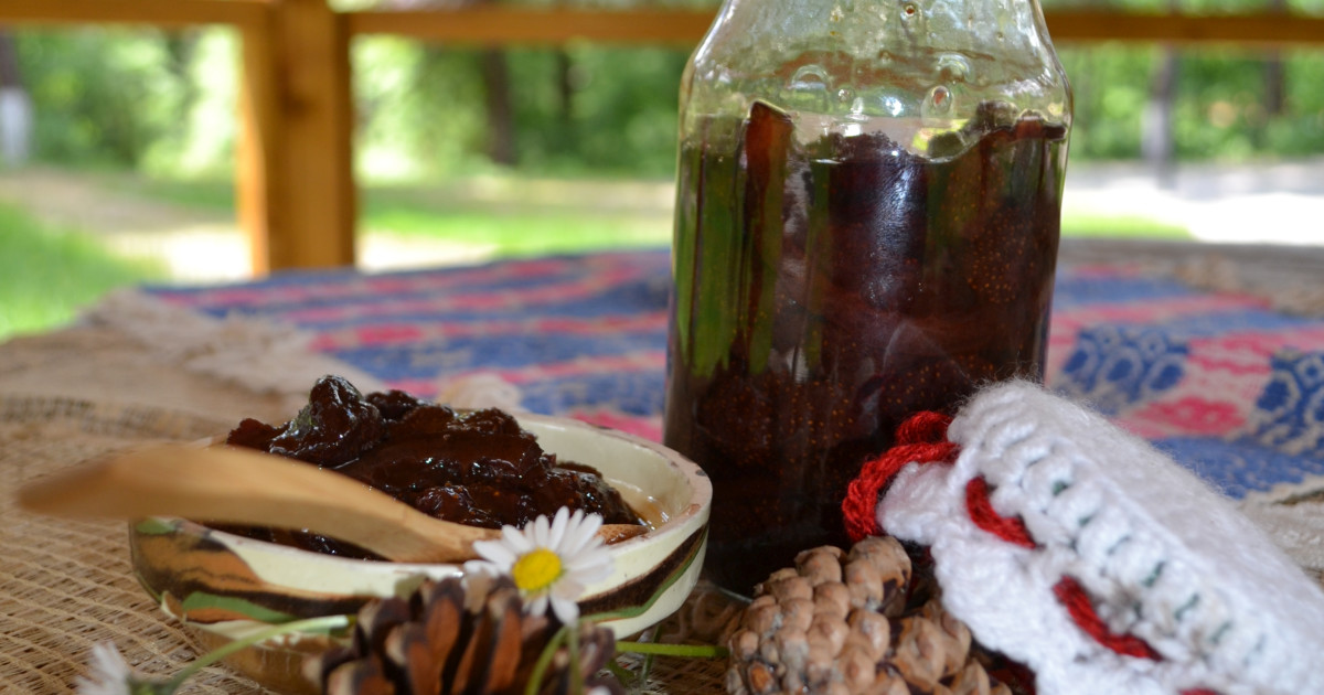 Natural 6 Pack of Jam and Syrup from Transylvania Indiegogo