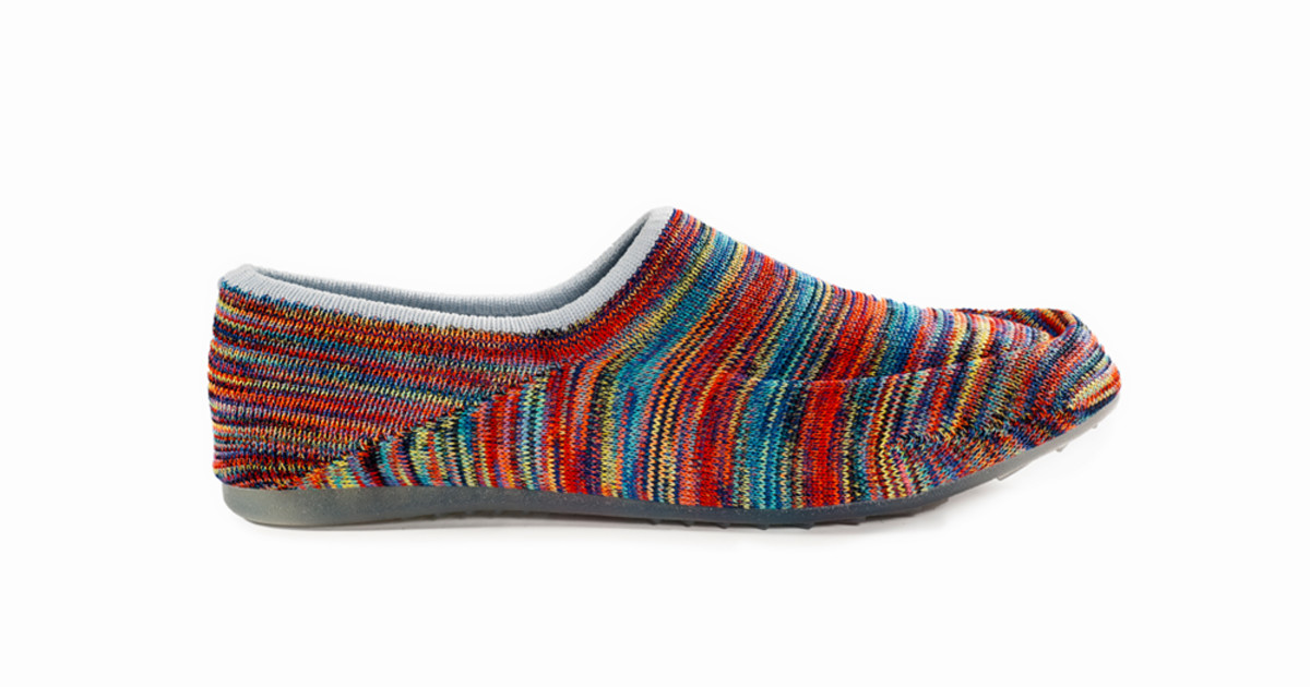 JS Shoes World's First Ever 3D Knitted Shoes. Indiegogo