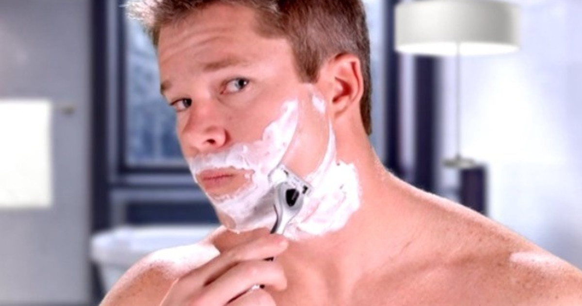 SmartRazor the World's First Heated Blades Razor