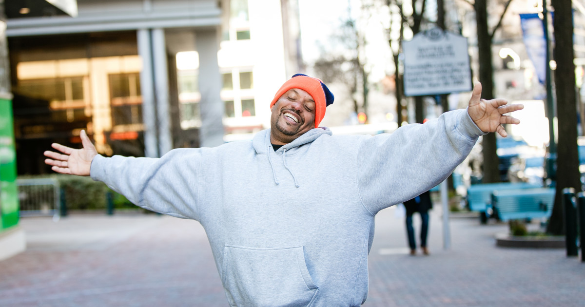 project outpour mobile showers promoting dignity Indiegogo