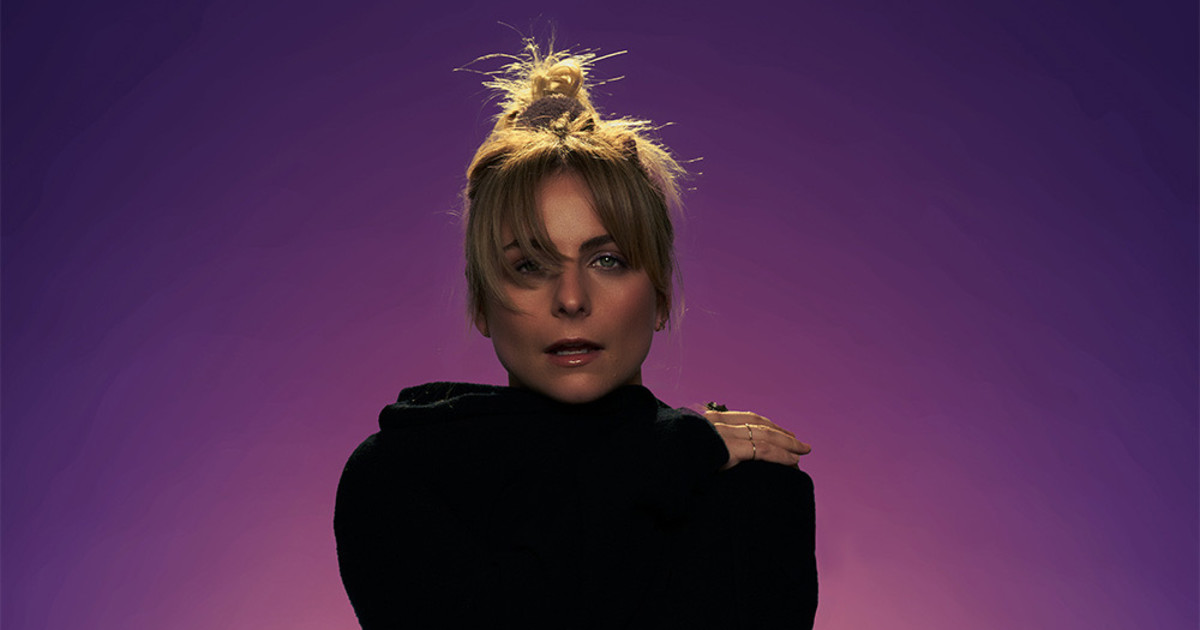 Brooke Howard Debut Album Witch Trap Indiegogo brooke-howard-debut-album-witch-trap-indiegogo