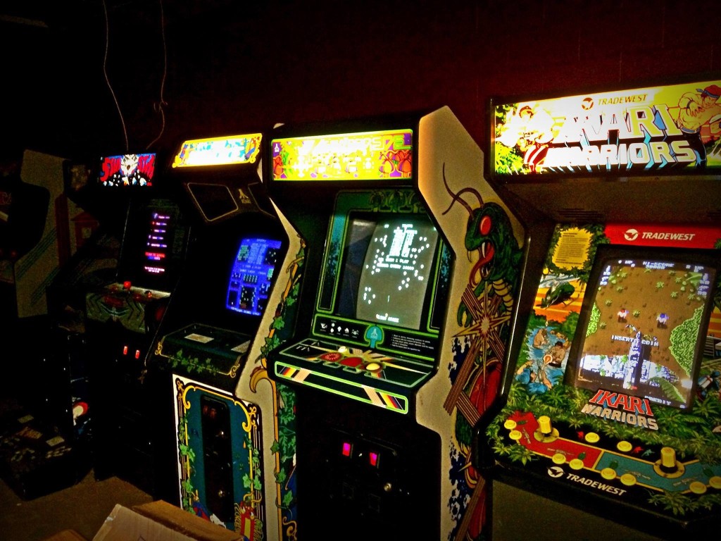 Baxter bar and arcade | Indiegogo