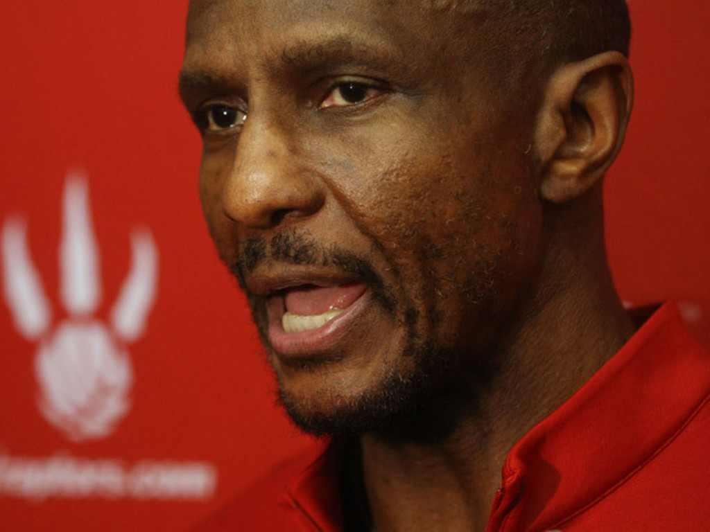 pay-dwayne-casey-s-fine-from-nba-indiegogo