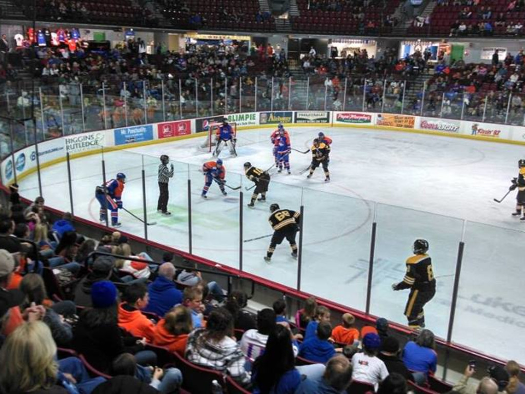 University of Idaho Ice Hockey Indiegogo