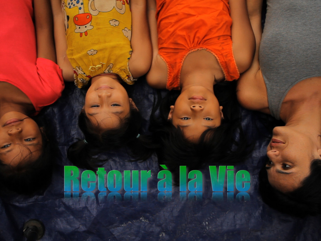 Promotion RETOUR A LA VIE TALKING TO THE TREES Indiegogo Promotion RETOUR A LA VIE TALKING TO THE TREES Indiegogo