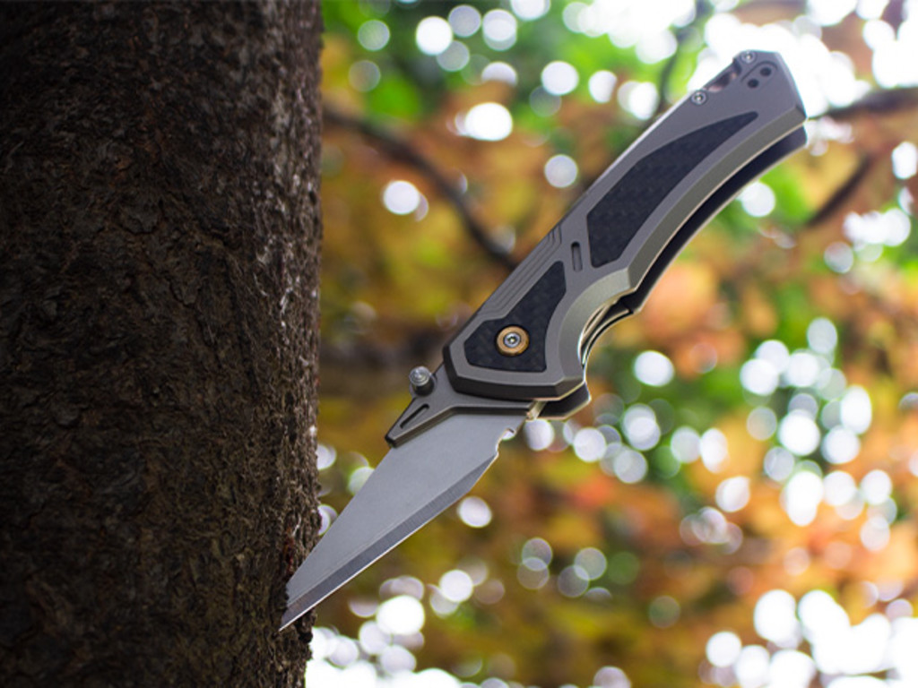 Titanium Utility Knife with Replaceable Blade | Indiegogo