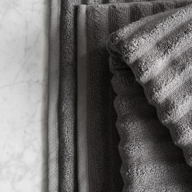 Nutrl Antimicrobial Bath Towel - Silver Infused