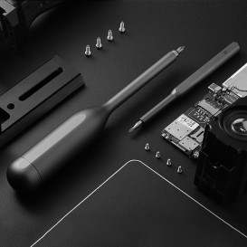 Imezing: Built-in Storage Bin Screwdriver