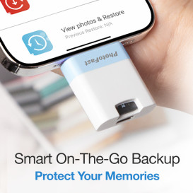 PhotoCube PD Plus: On-The-Go Backup For Memories