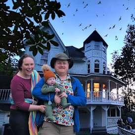 Bat & Breakfast - Save our Home, Build a Community