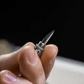 Slash - The World's Smallest Blade