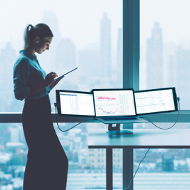 TRIO: Portable dual & triple screen laptop monitor