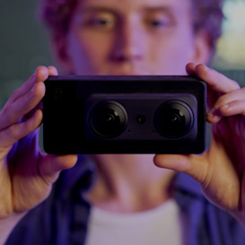SLAM XCAM 8K VR180 3D Camera - Smarter, Smoother