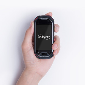 Atom, The Smallest 4G Rugged Smartphone