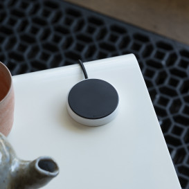 Biscuit: An Upgradable Zirconia Wireless Charger