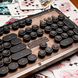Azio Industry First Luxury Vintage Keyboard