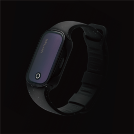 MOTHER Bracelet: First no-charging health tracker