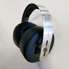CF-1 Headphones by MX RAY Audio