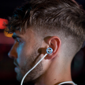 Wearhaus Beam: Wireless earbuds from the future
