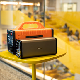 Get The World's LIGHTEST PORTABLE Power Stations