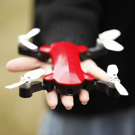 Fairy Drone: Ultraportable FHD Aerial Photographer