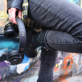 HEAVYS - Headphones Engineered For Heavy Metal