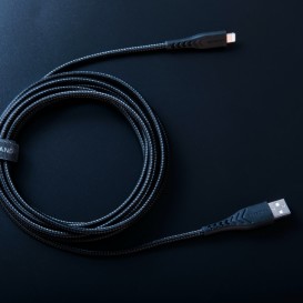 Super Cable: A Better Charging Cable for iPhone