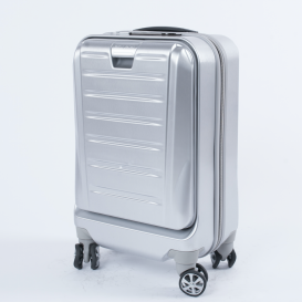 SkyValet Luggage: Smart Luggage with Shark Wheels
