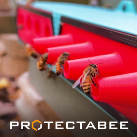 ProtectaBEE: All-In-One Adjustable Hive Entrance