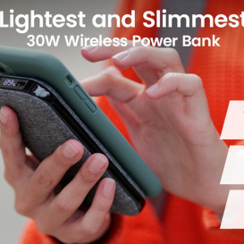 NitroCharge 30 - Slimmest 30W Wireless Power Bank