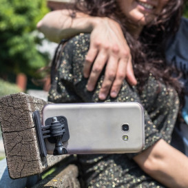 STICK iT:All-In-One Mount for Smartphone and Gopro