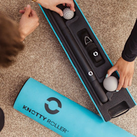 Knotty Roller