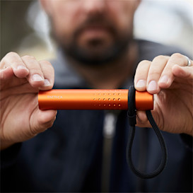 F100 - versatile everyday flashlight & power bank