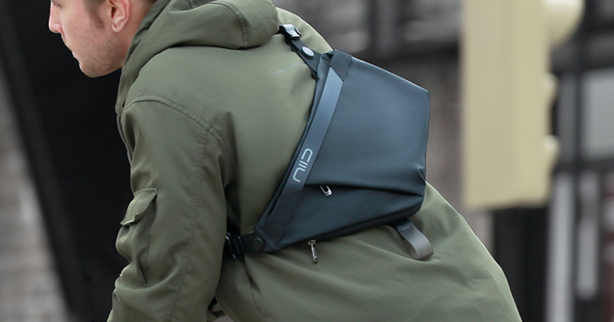 shift urban sling pack