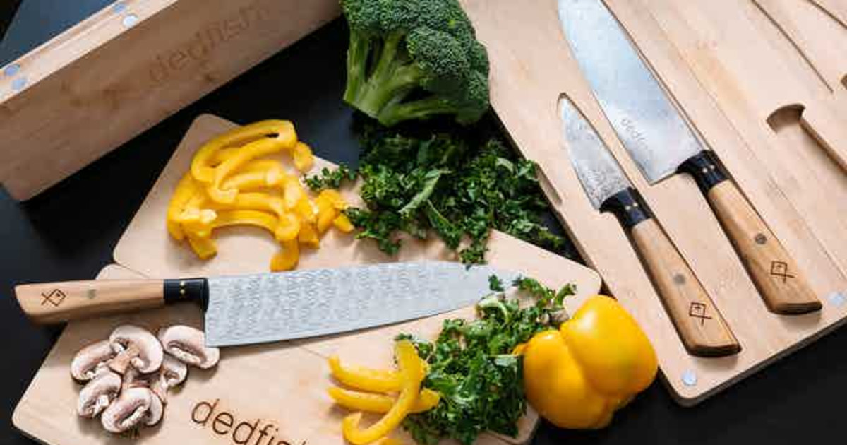 This Incredible Smart Cutting Board Has a Built-In Scale, Timer, Knife  Sharpener, and Sterilizer