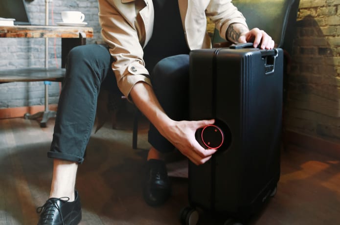 R1 The First and Only Robotic Suitcase Indiegogo