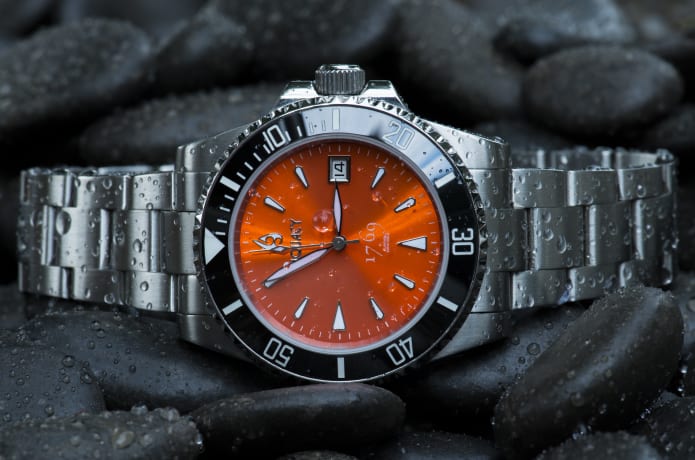 Aquacy 300M Limited Edition Dive Watch ETA 2824 Indiegogo
