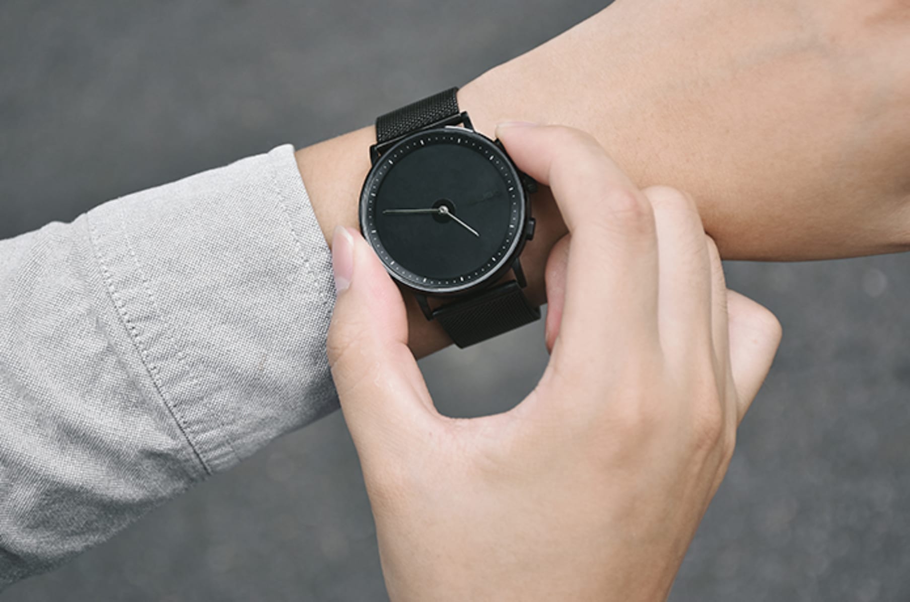 E ink smartwatch 2019 clearance