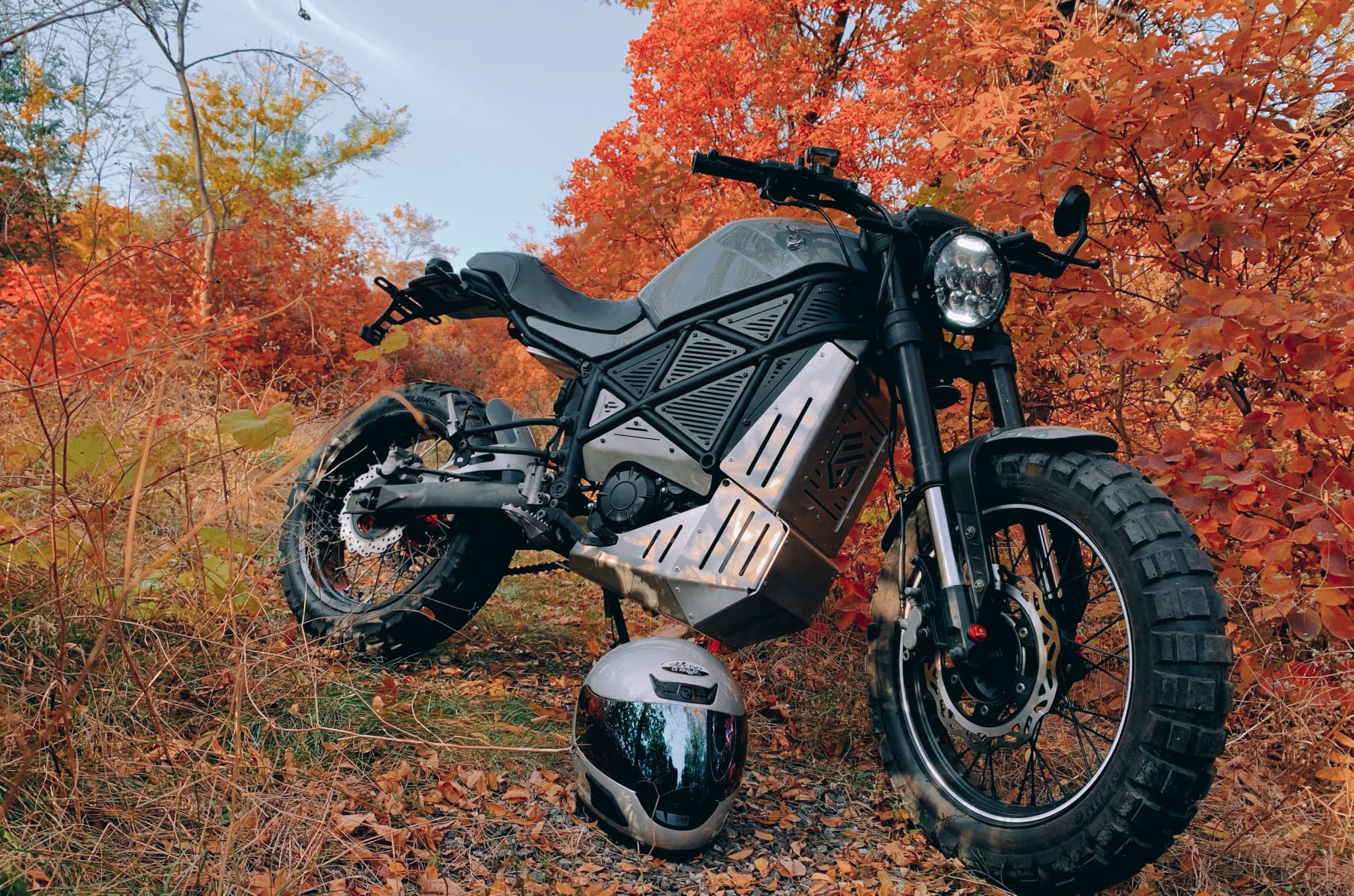 Geon deals scrambler electric