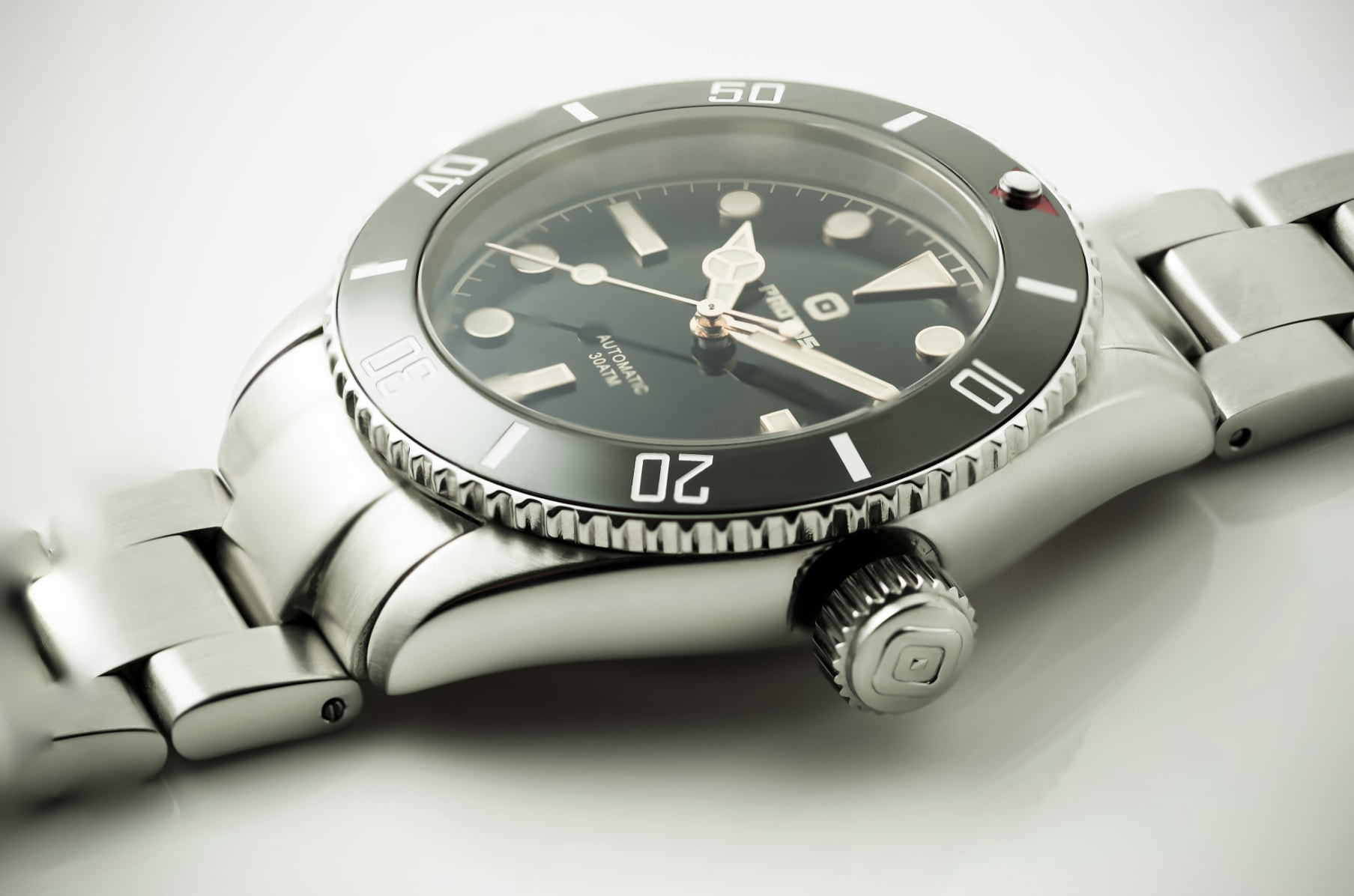 PROTOS AUTOMATIC DIVE WATCHES Indiegogo