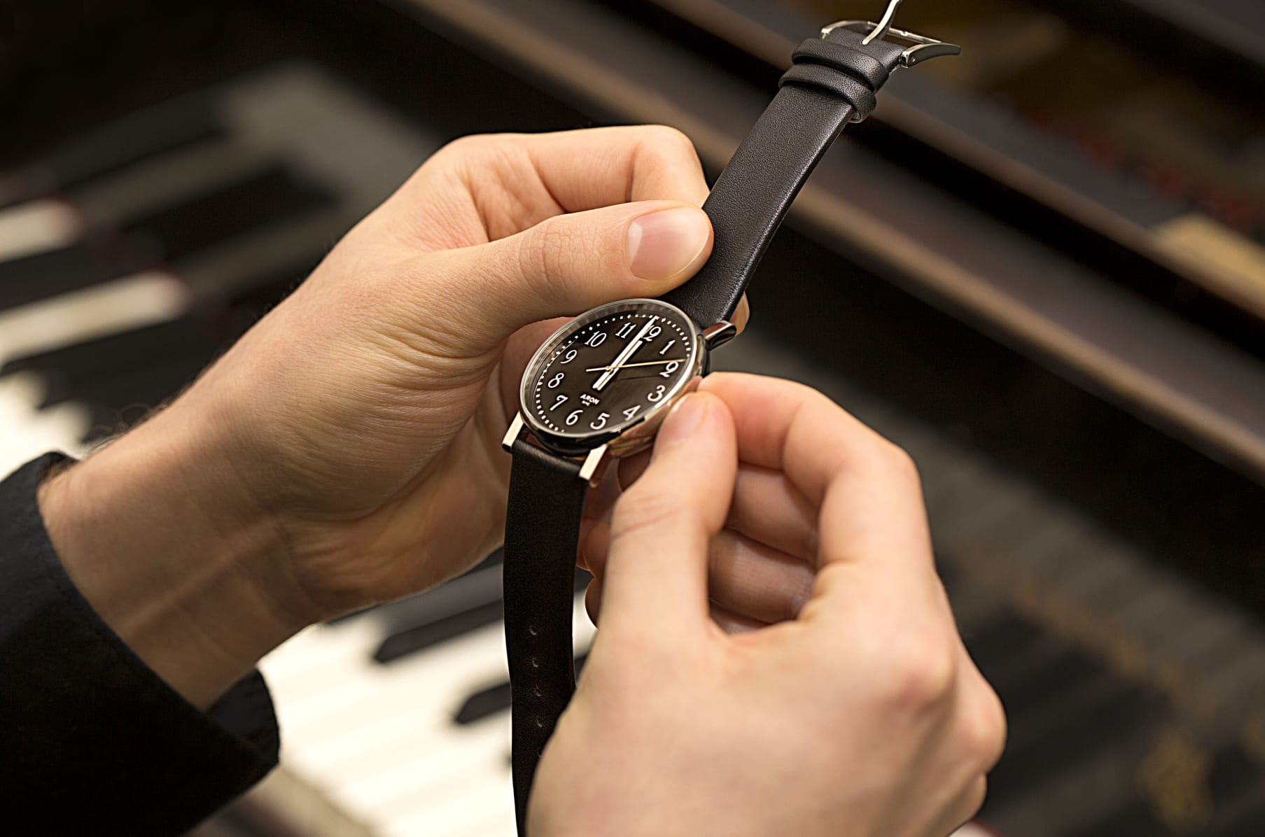 The Grand New Yorker Luxury Watch Collection Indiegogo