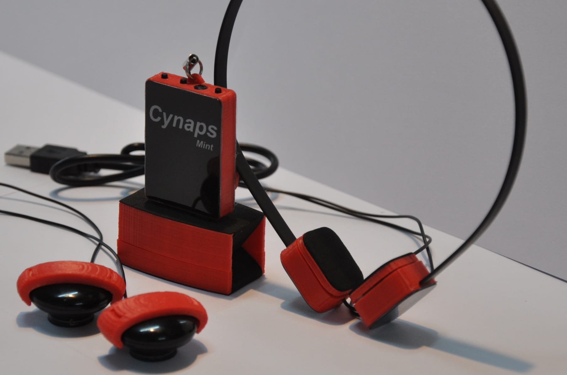 Cynaps top bone conduction