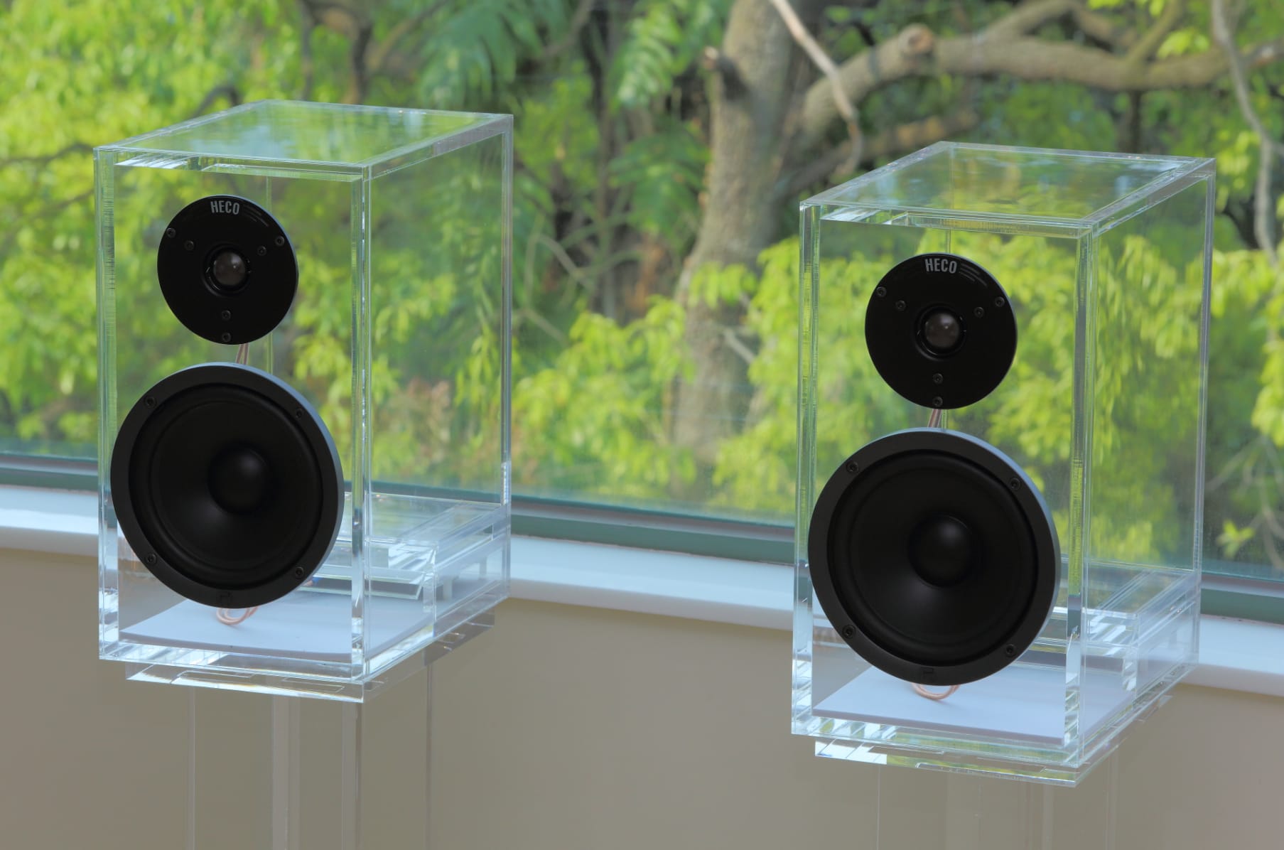 Acrylic speaker box shop