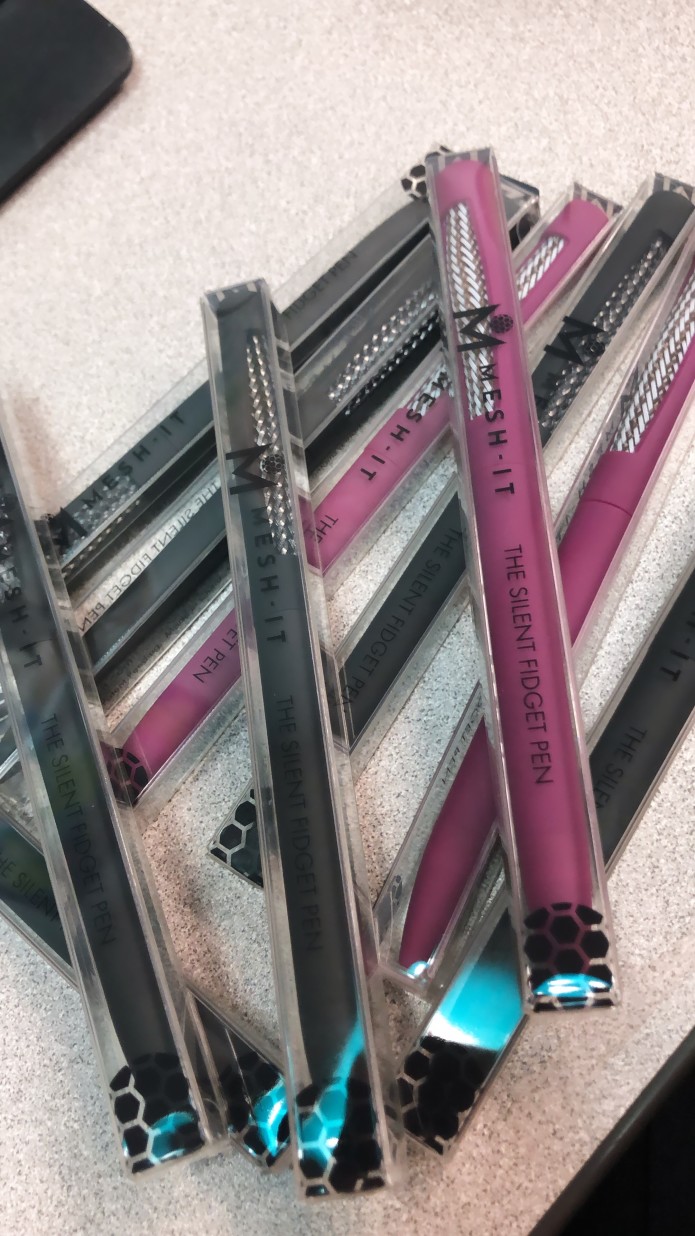 silent fidget pen