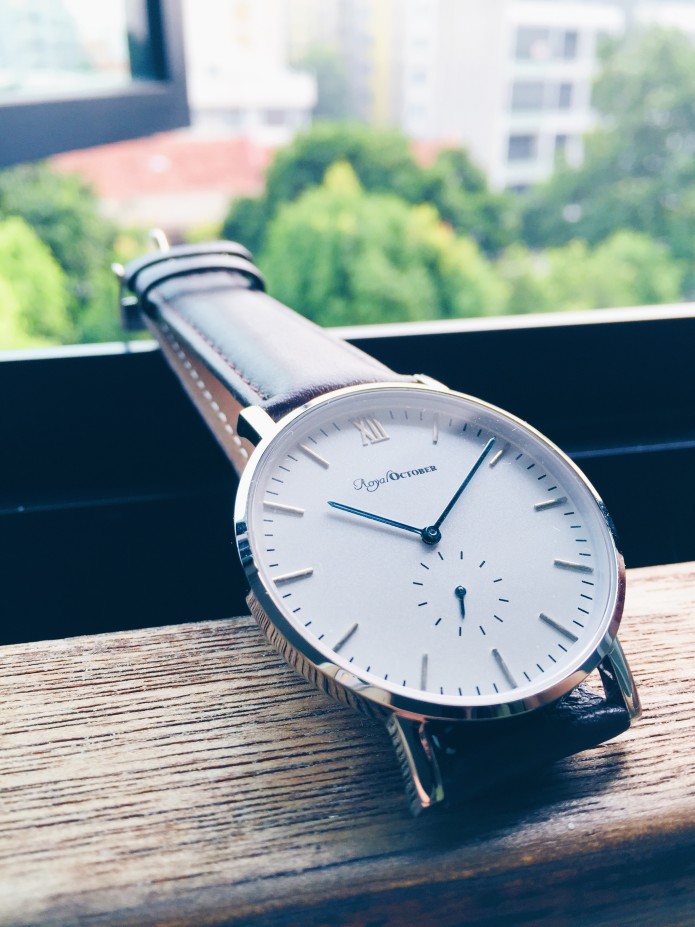 RoyalOctober Watches - The true Minimalist watch | Indiegogo