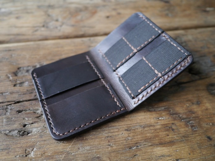 Disc Wallet - World's Smartest Quick Access Wallet | Indiegogo