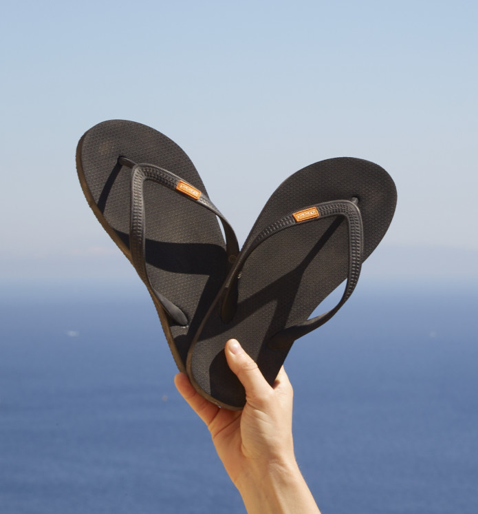 olli flip flops