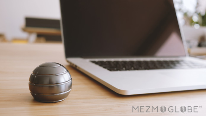 Mezmoglobe Kinetic Desk Toy Indiegogo