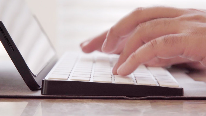 Touchtype Pro Case For Ipad And Magic Keyboard Indiegogo